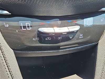 2022 Cadillac XT5 FWD Premium Luxury