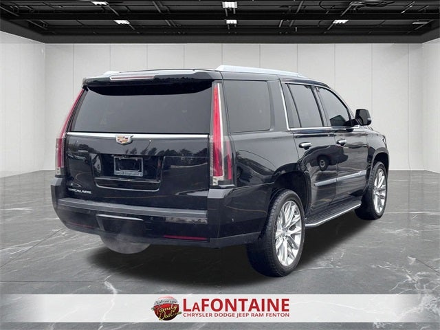 2020 Cadillac Escalade 4WD Luxury