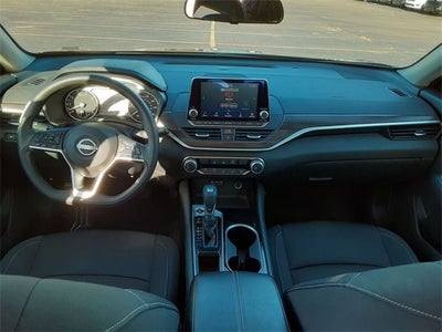 2024 Nissan Altima SV FWD