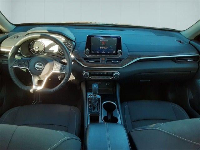 2024 Nissan Altima SV FWD