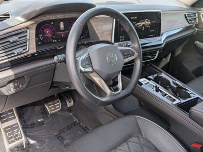 2024 Volkswagen Atlas 2.0T SEL Premium R-Line