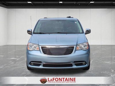 2016 Chrysler Town & Country Touring-L Anniversary Edition