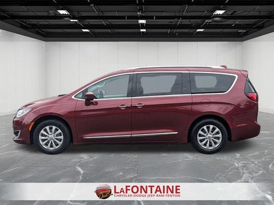 2018 Chrysler Pacifica Touring L Plus