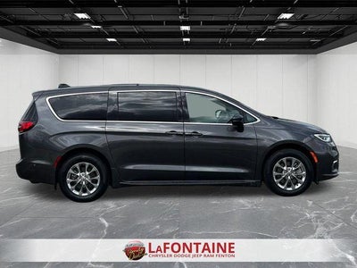 2023 Chrysler Pacifica Touring L AWD