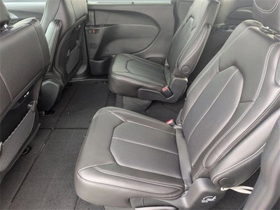 2026 Chrysler Pacifica PACIFICA SELECT AWD