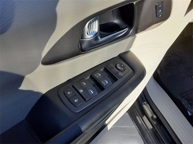 2021 Chrysler Pacifica Touring L AWD