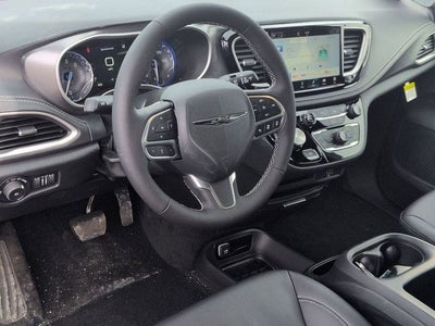 2026 Chrysler Pacifica PACIFICA SELECT AWD