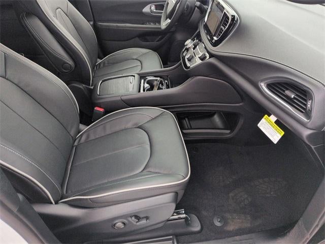 2026 Chrysler Pacifica PACIFICA LIMITED AWD