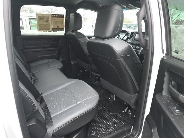 2024 RAM 3500 Tradesman Crew Cab 4x4 8' Box