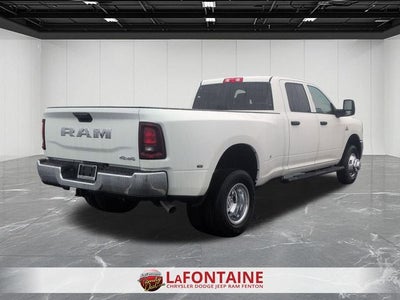 2026 RAM Ram 3500 RAM 3500 TRADESMAN CREW CAB 4X4 8' BOX