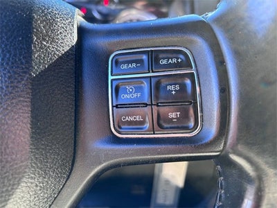 2018 RAM 1500 Big Horn Crew Cab 4x4 5'7' Box
