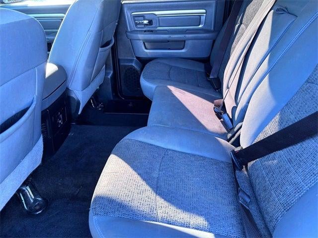 2018 RAM 1500 Big Horn Crew Cab 4x4 5'7' Box