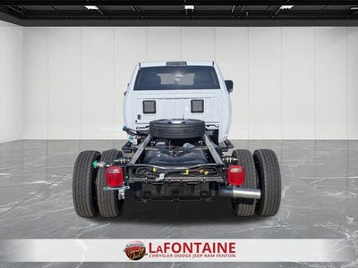2026 RAM Ram 5500 Chassis Cab RAM 5500 TRADESMAN CHASSIS CREW CAB 4X4 84' CA
