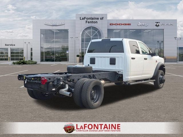 2026 RAM Ram 5500 Chassis Cab RAM 5500 TRADESMAN CHASSIS CREW CAB 4X4 84' CA