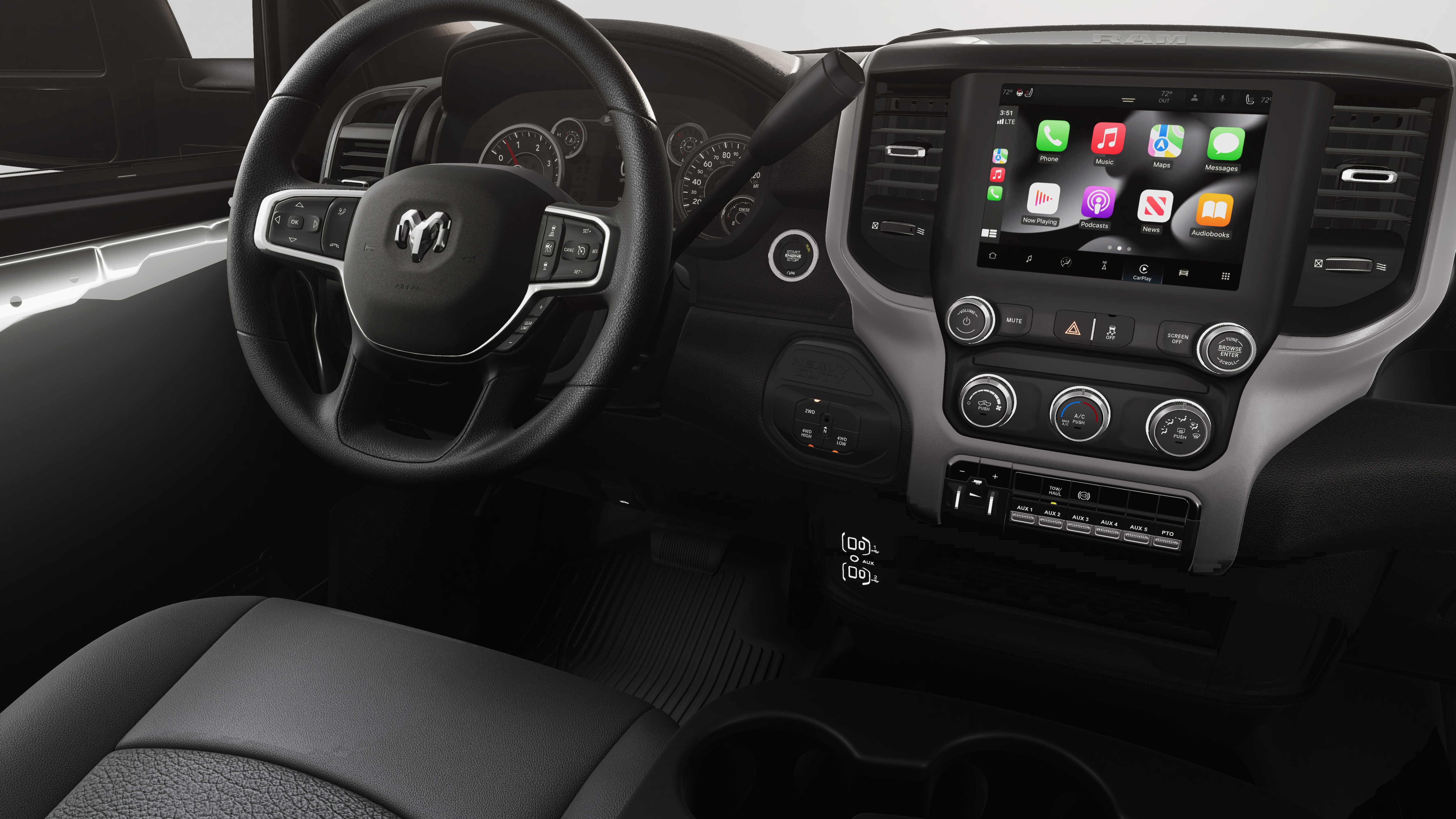 2026 RAM Ram 5500 Chassis Cab RAM 5500 TRADESMAN CHASSIS CREW CAB 4X4 84' CA