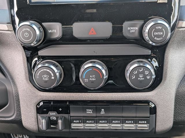 2026 RAM Ram 3500 Chassis Cab RAM 3500 TRADESMAN CHASSIS REGULAR CAB 4X4 60' CA
