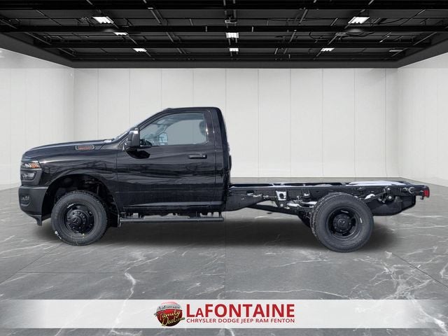 2026 RAM Ram 3500 Chassis Cab RAM 3500 TRADESMAN CHASSIS REGULAR CAB 4X4 60' CA