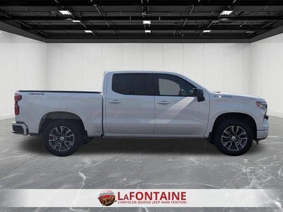 2022 Chevrolet Silverado 1500 4WD Crew Cab Short Bed RST