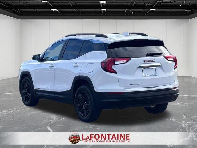 2022 GMC Terrain FWD SLE
