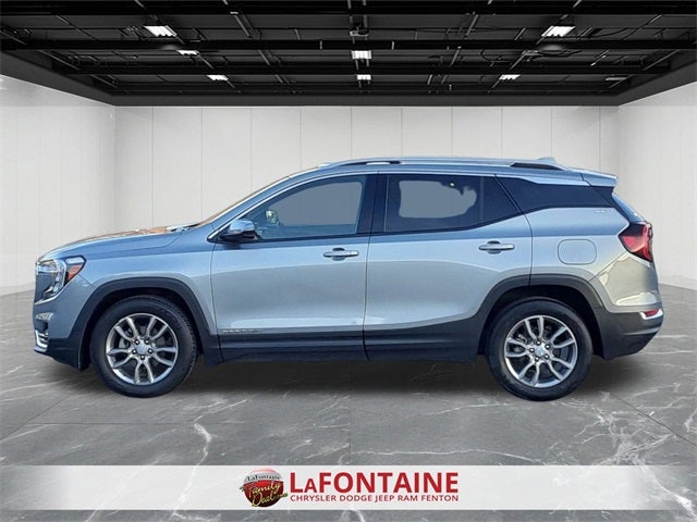 2024 GMC Terrain FWD SLT