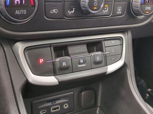 2022 GMC Terrain FWD SLT