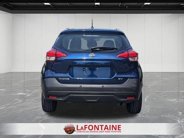 2020 Nissan Kicks SV Xtronic CVT