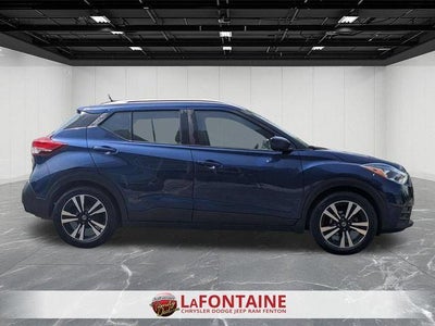 2020 Nissan Kicks SV Xtronic CVT