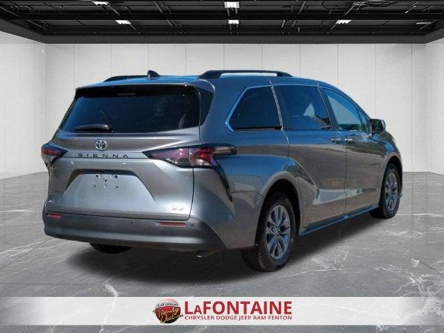 2026 Toyota Sienna XLE