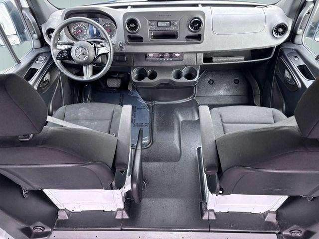 2025 Mercedes-Benz Sprinter 2500 High Roof 4-Cyl Diesel