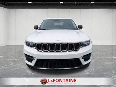 2023 Jeep Grand Cherokee Laredo 4x4