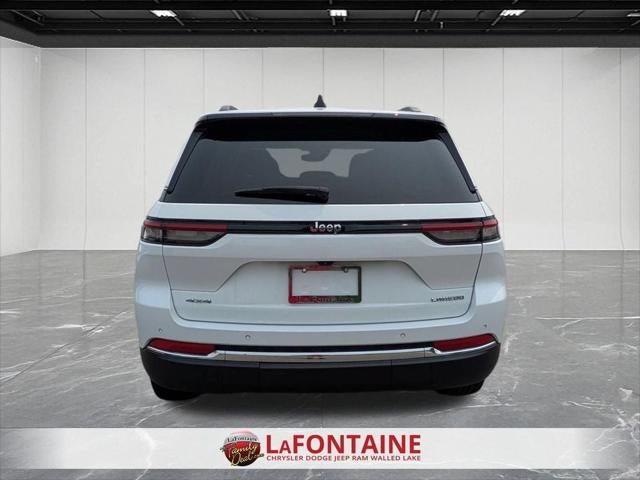2023 Jeep Grand Cherokee Laredo 4x4