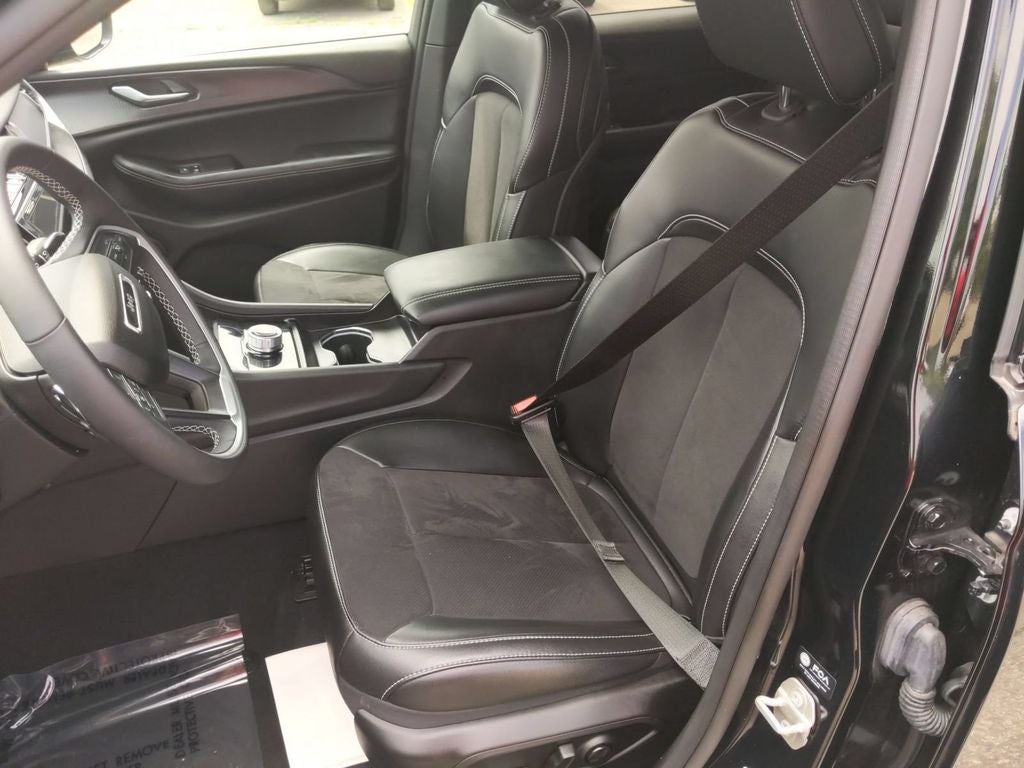 2024 Jeep Grand Cherokee Altitude 4x4