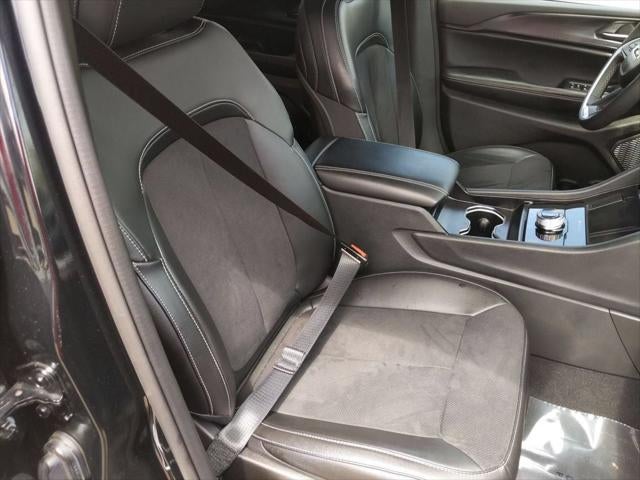 2024 Jeep Grand Cherokee Altitude 4x4