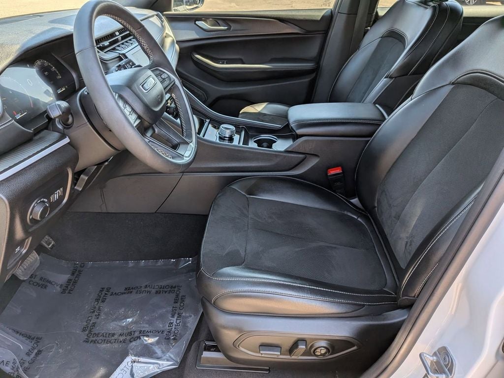 2024 Jeep Grand Cherokee L Altitude X 4x4