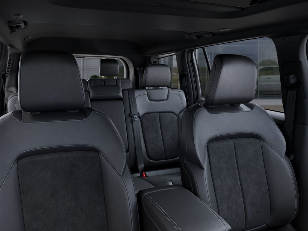 2026 Jeep Grand Cherokee L GRAND CHEROKEE L LAREDO ALTITUDE 4X4