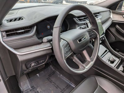 2025 Jeep Grand Cherokee L Limited 4x4