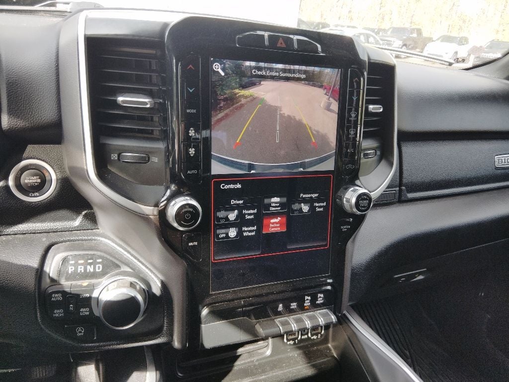 2020 RAM 1500 Big Horn Crew Cab 4x4 5'7' Box