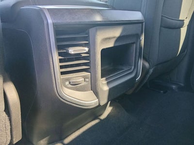 2020 RAM 1500 Big Horn Quad Cab 4x4 6'4' Box