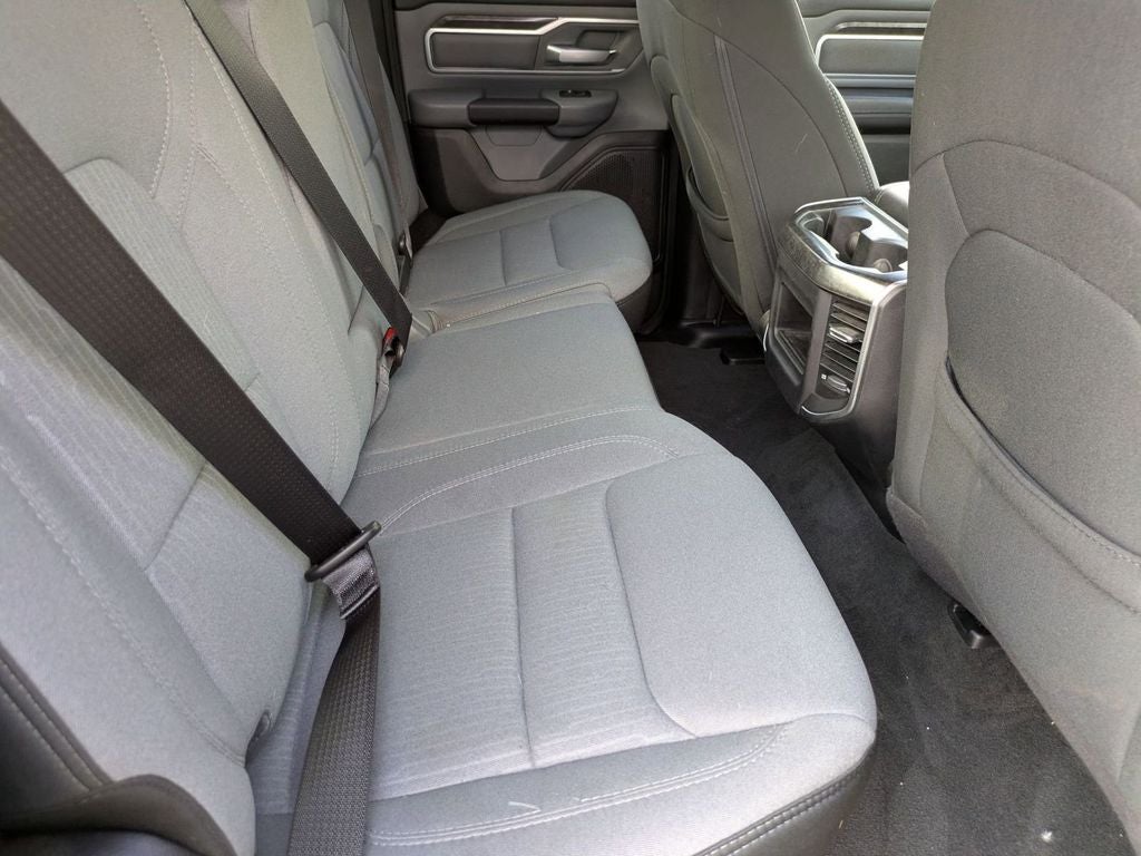2020 RAM 1500 Big Horn Quad Cab 4x4 6'4' Box