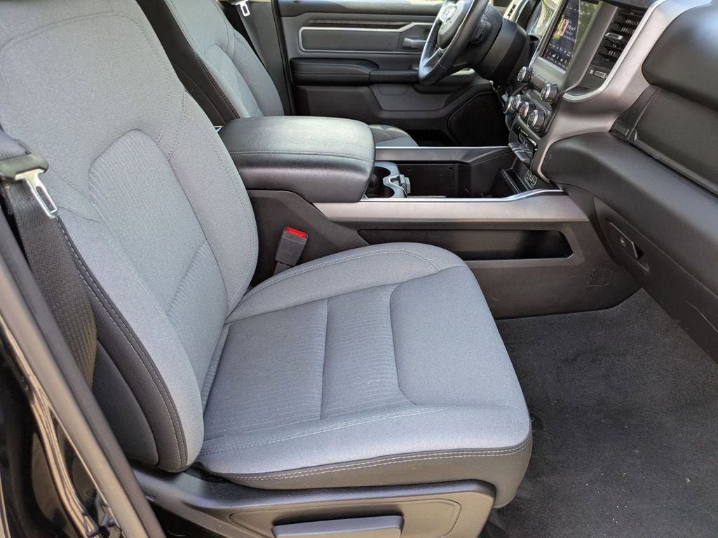 2020 RAM 1500 Big Horn Quad Cab 4x4 6'4' Box