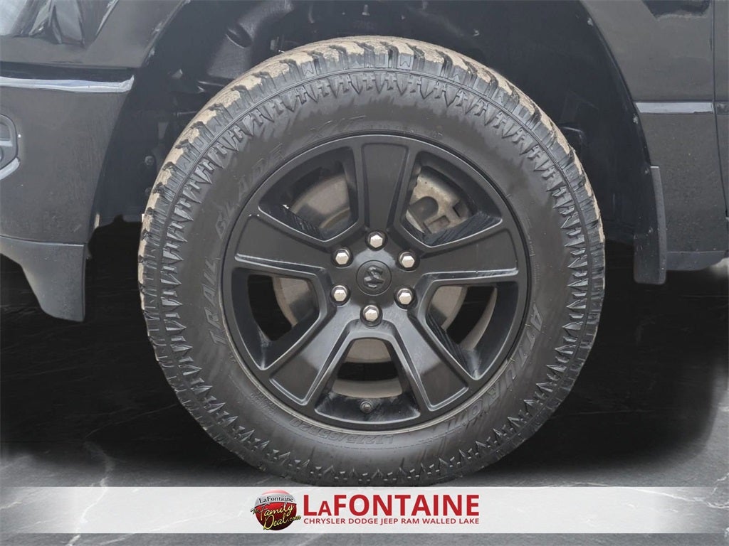 2022 RAM 1500 Big Horn Crew Cab 4x4 5'7' Box