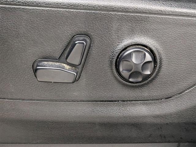 2021 RAM 1500 Big Horn Crew Cab 4x4 5'7' Box