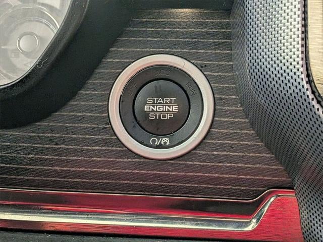 2019 RAM 1500 Limited Crew Cab 4x4 5'7' Box