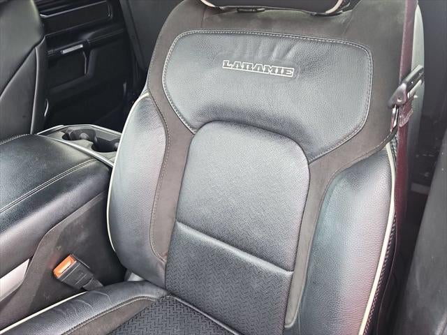 2023 RAM 1500 Laramie Crew Cab 4x4 5'7' Box