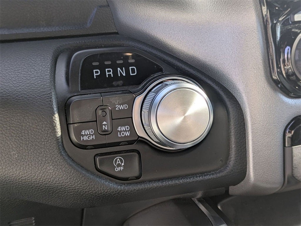 2024 RAM 1500 Laramie Crew Cab 4x4 5'7' Box