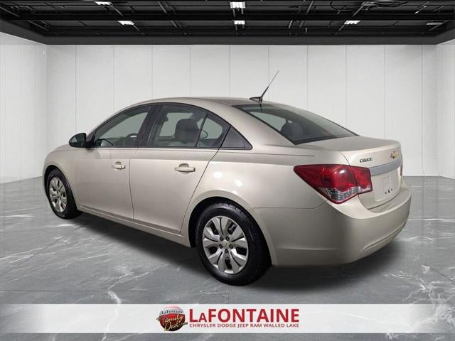 2014 Chevrolet Cruze LS Auto