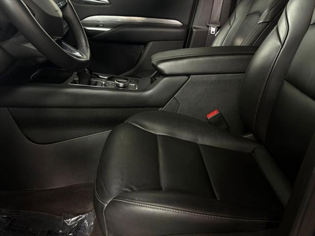 2025 Cadillac XT4 AWD Premium Luxury