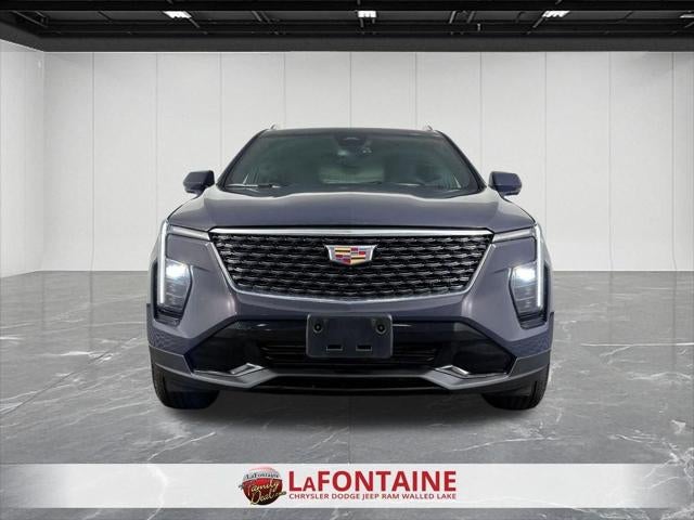 2025 Cadillac XT4 AWD Premium Luxury