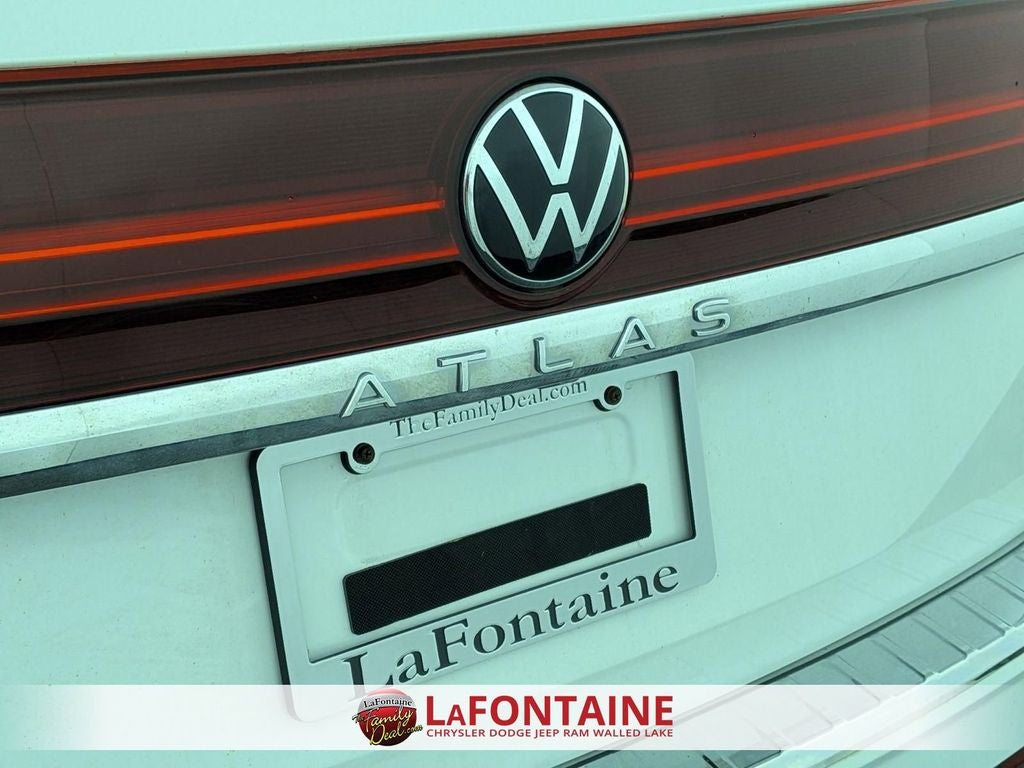 2024 Volkswagen Atlas 2.0T SE