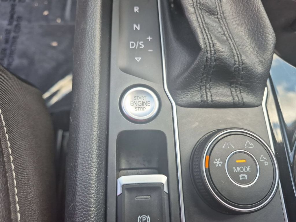 2020 Volkswagen Atlas Cross Sport 3.6L V6 SEL